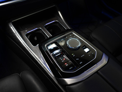 used 2024 BMW 7-Series car, priced at $107,900