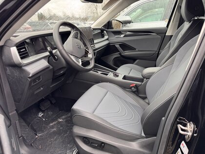 used 2025 Volkswagen Tiguan car, priced at $39,694