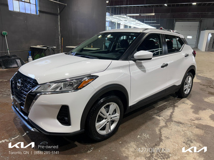 2022 Nissan Kicks S FWD