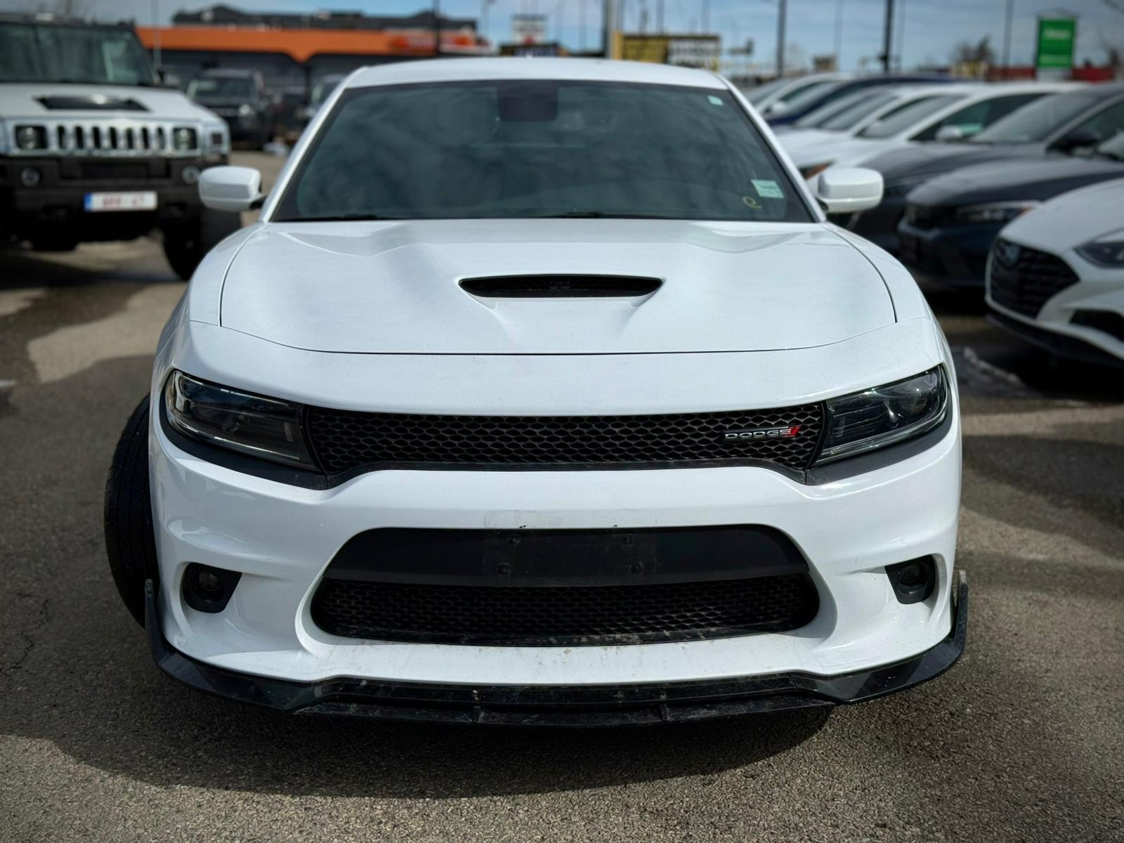 2022 Dodge Charger — view 2
