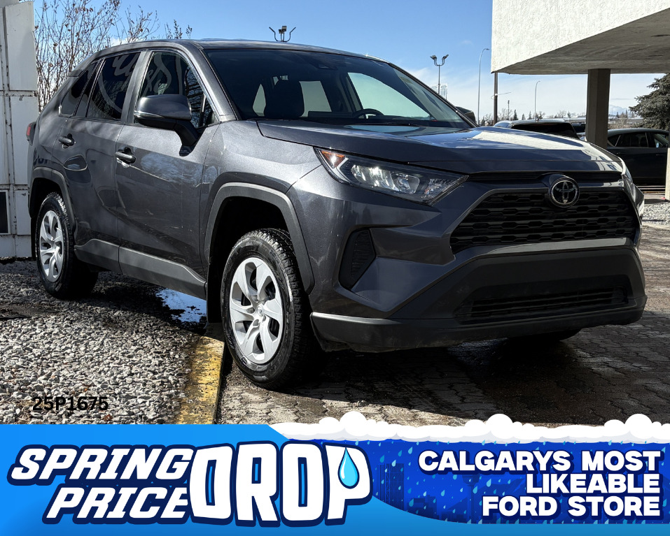 2025 Toyota RAV4 LE AWD