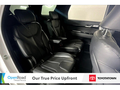 used 2023 Hyundai Palisade car, priced at $37,998