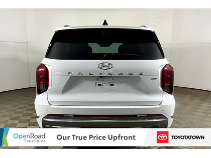 used 2023 Hyundai Palisade car, priced at $37,998