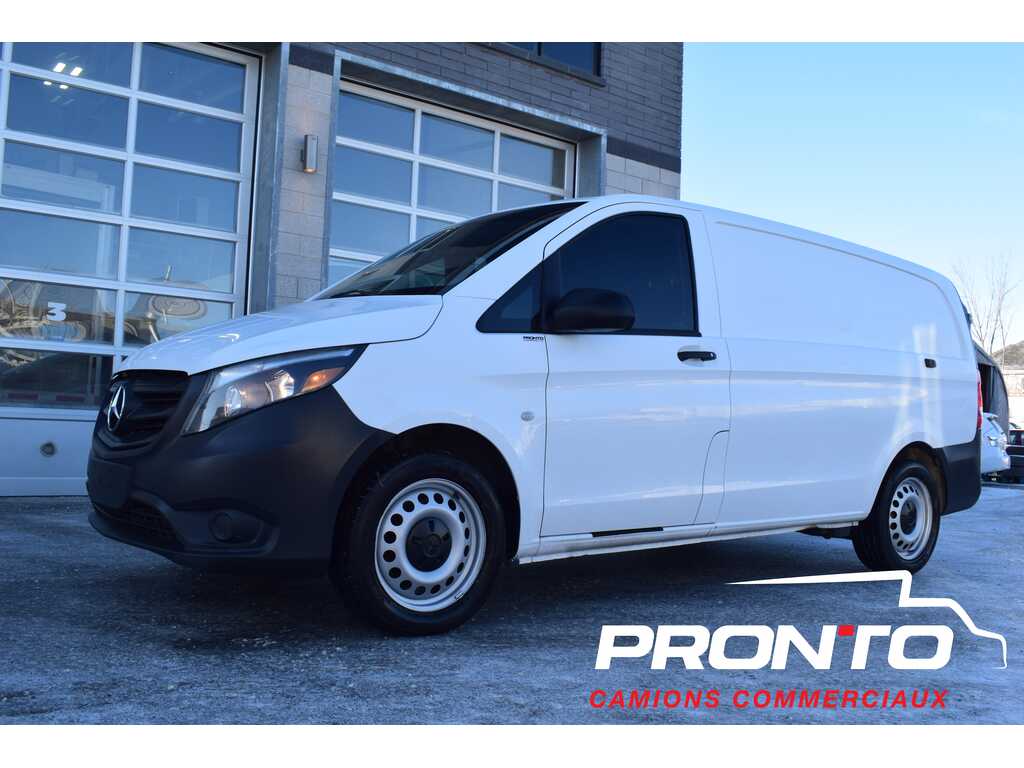 2019 Mercedes-Benz Metris Passenger Van 126WB ** Séparateur ** Bluetooth ** Hitch **