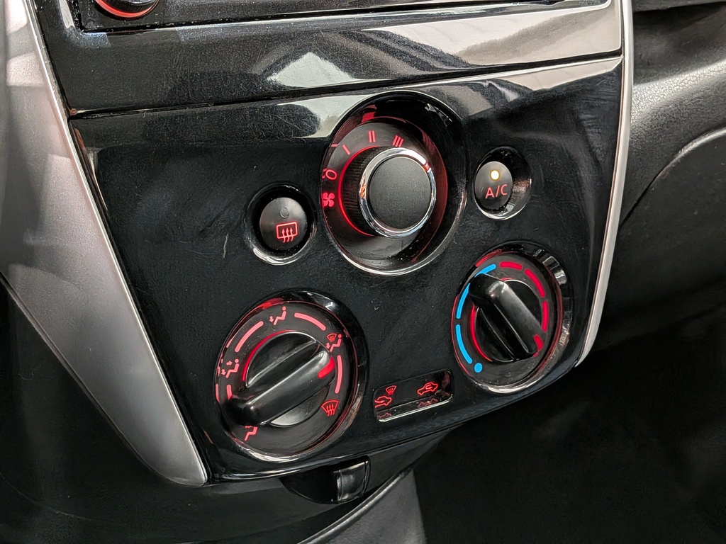 Nissan Versa Note 2016