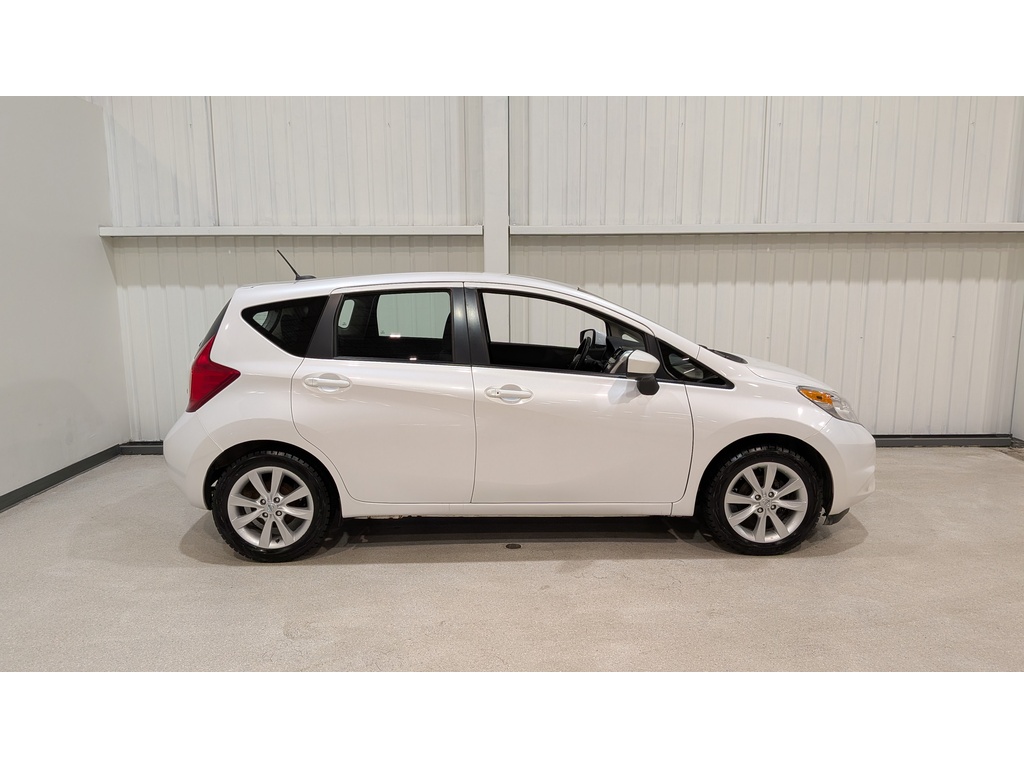 Nissan Versa Note 2016