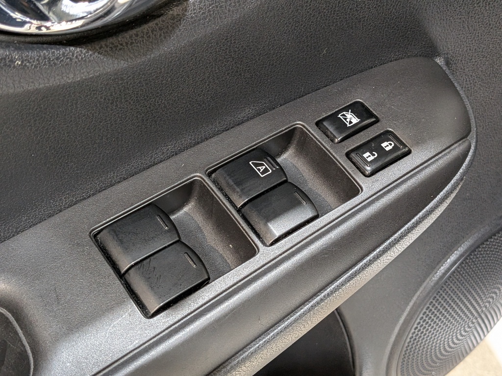 Nissan Versa Note 2016