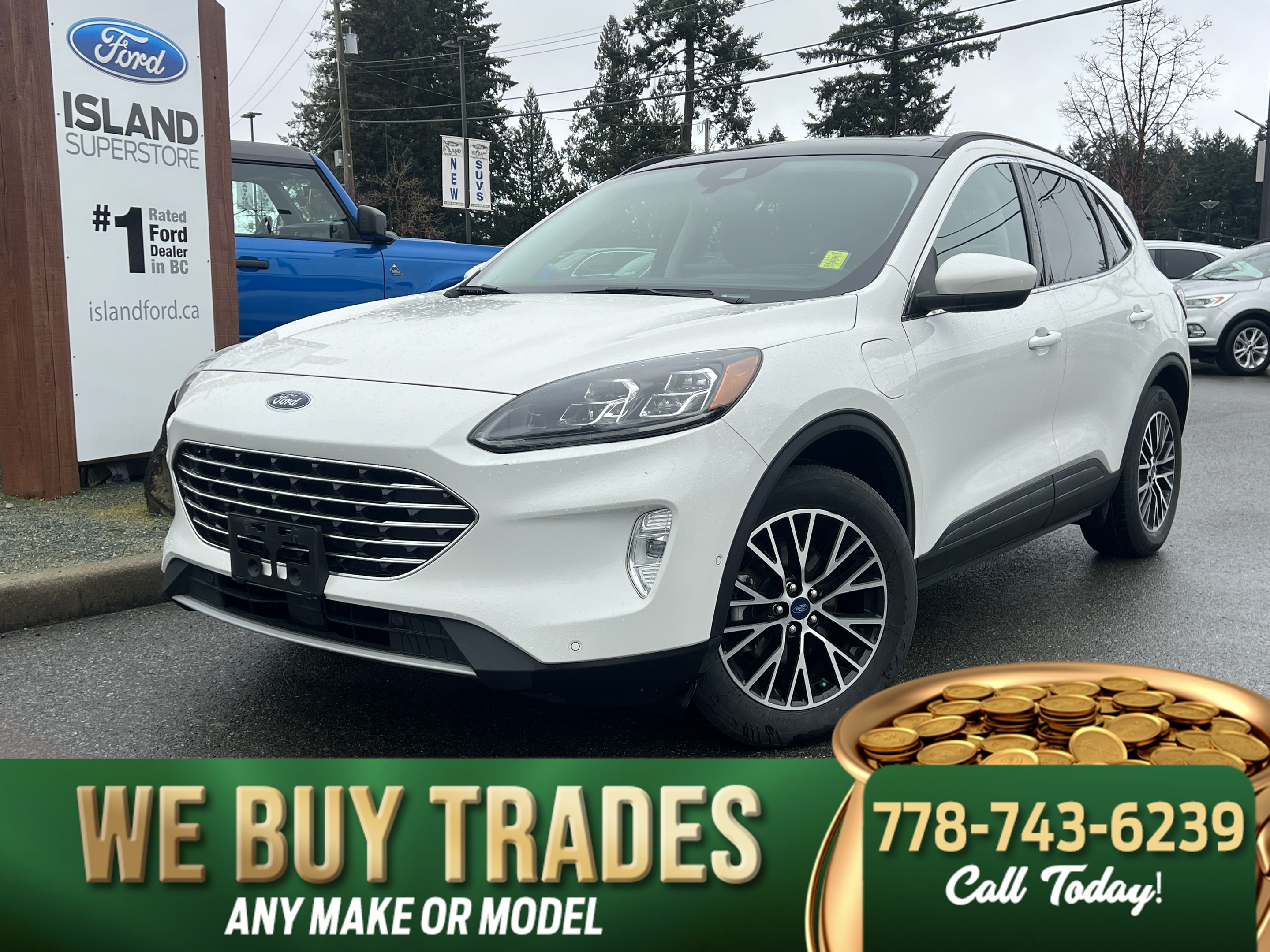 2022 Ford Escape Hybrid Plug-in Titanium FWD