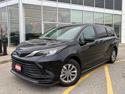 used 2025 Toyota Sienna car, priced at $52,995
