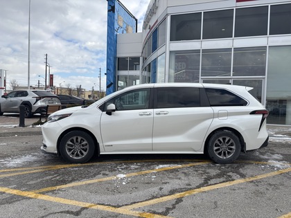 used 2021 Toyota Sienna car, priced at $37,995