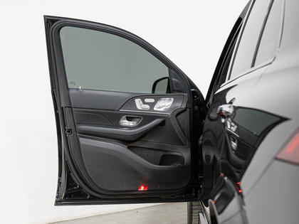 used 2022 Mercedes-Benz GLE car, priced at $69,900