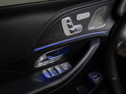 used 2022 Mercedes-Benz GLE car, priced at $69,900