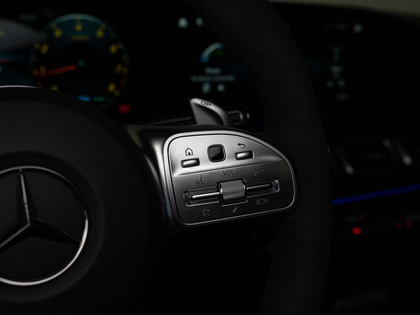 used 2022 Mercedes-Benz GLE car, priced at $69,900