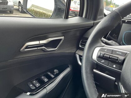 used 2025 Kia Sportage car, priced at $36,278