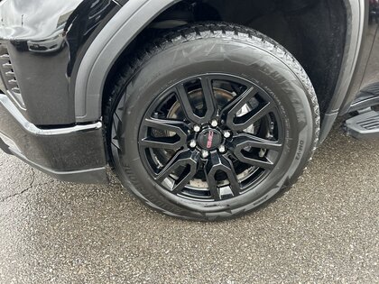 used 2022 GMC Sierra 1500 car, priced at $45,590