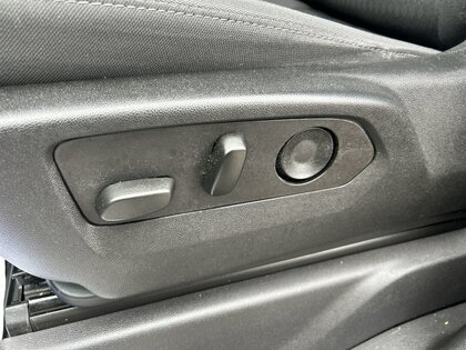 used 2022 GMC Sierra 1500 car, priced at $45,590