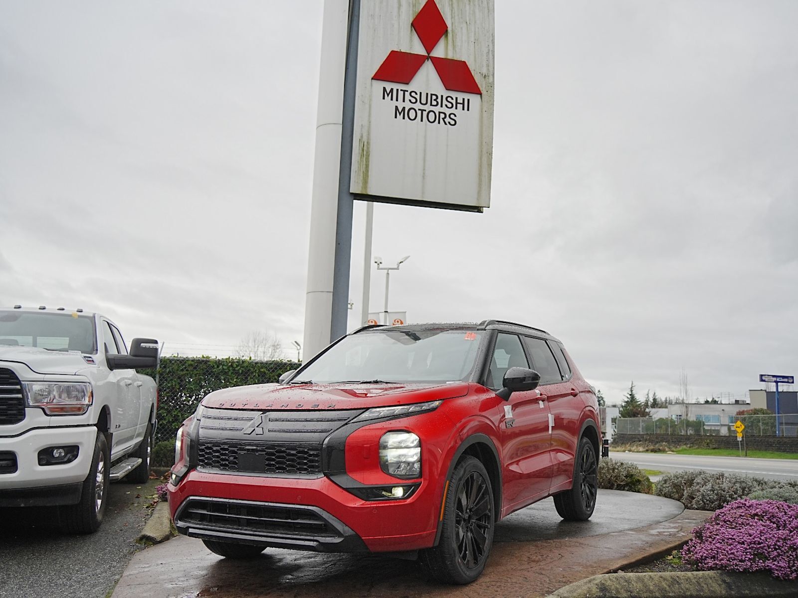 2026 Mitsubishi Outlander PHEV