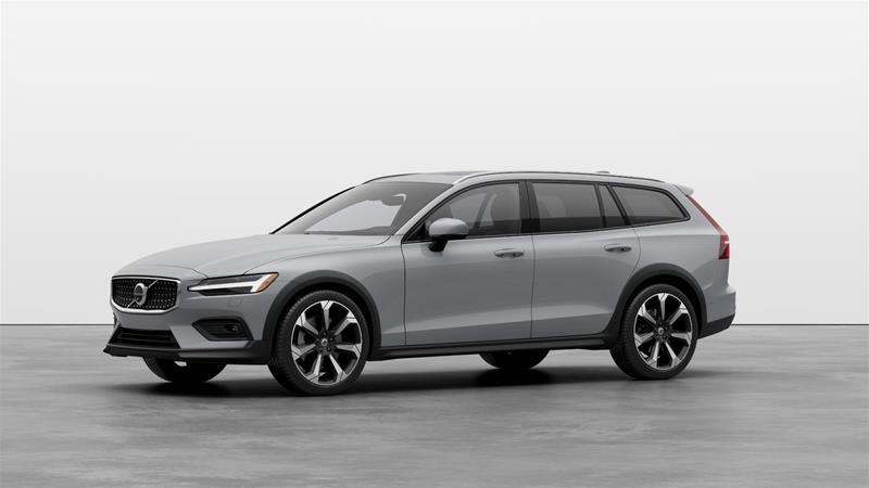 2026 Volvo V60CC