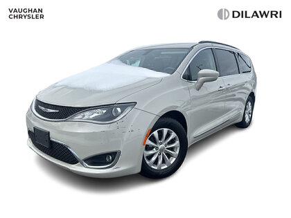 used 2017 Chrysler Pacifica car, priced at $15,580