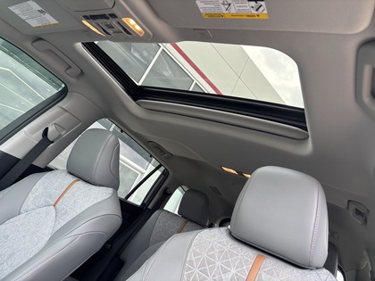 used 2023 Toyota Highlander car, priced at $50,995