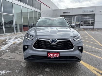 used 2023 Toyota Highlander car, priced at $50,995