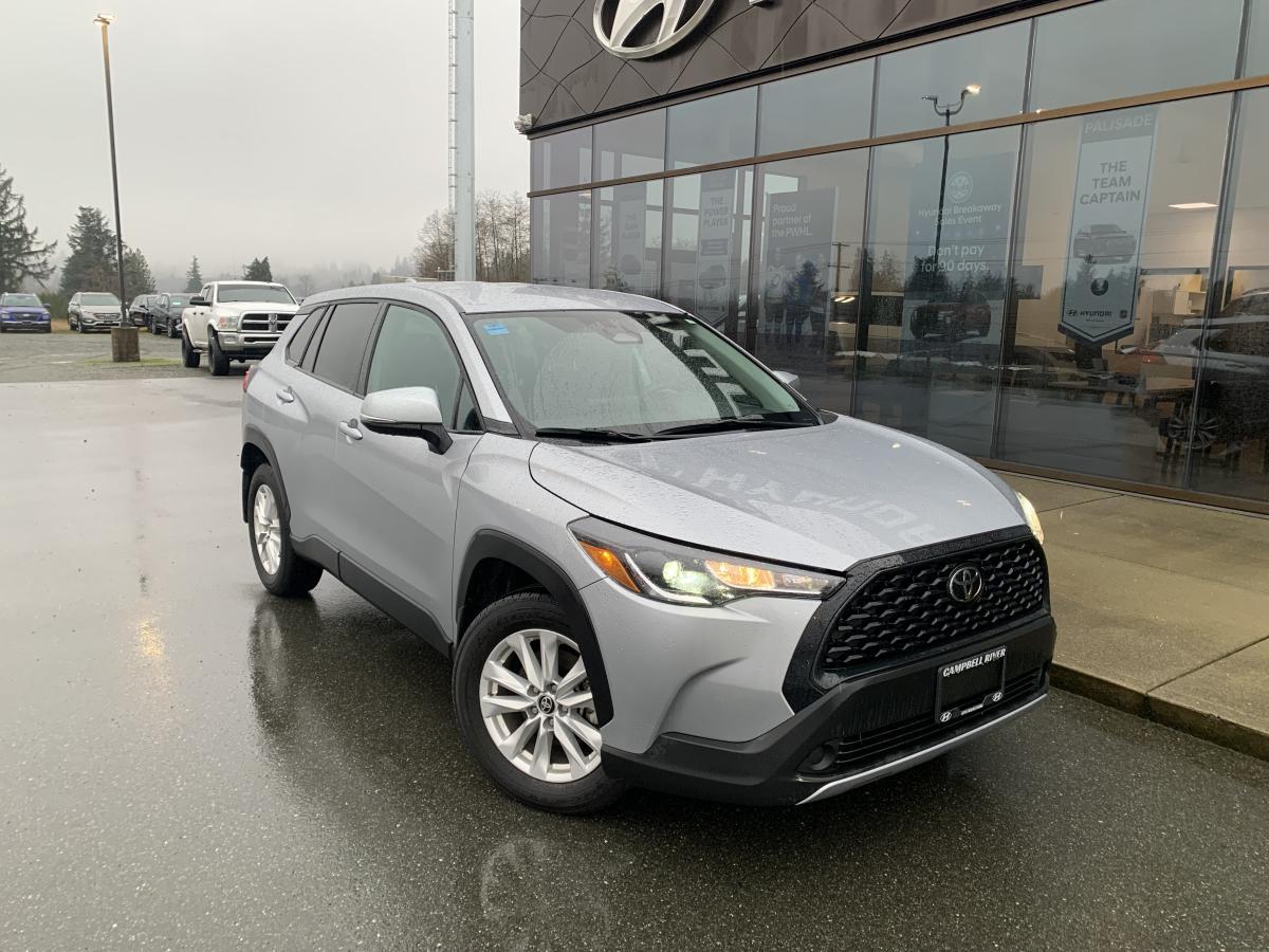 2024 Toyota Corolla Cross LE AWD