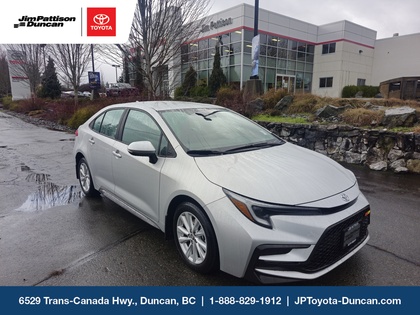 Toyota Corolla SE FWD