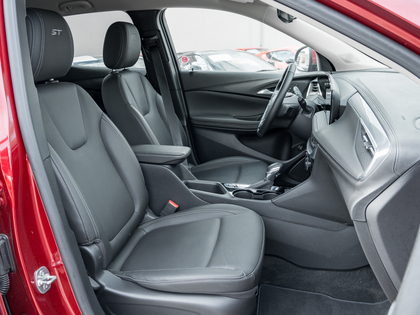 used 2024 Buick Encore GX car, priced at $29,288