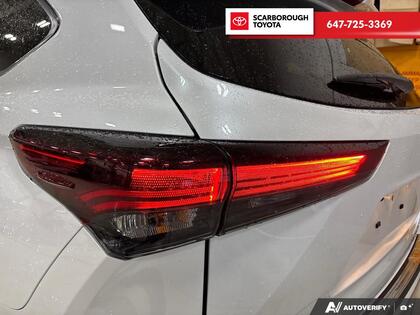 used 2025 Toyota Highlander car, priced at $60,995