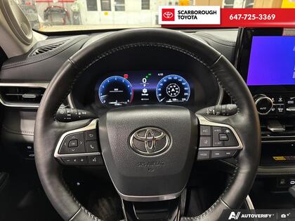 used 2025 Toyota Highlander car, priced at $60,995