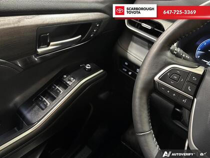 used 2025 Toyota Highlander car, priced at $60,995