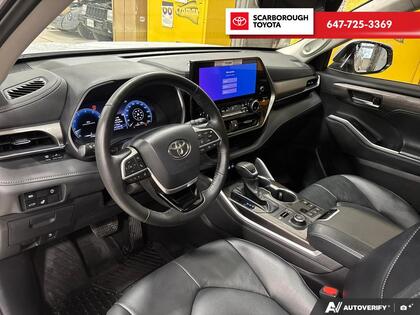 used 2025 Toyota Highlander car, priced at $60,995
