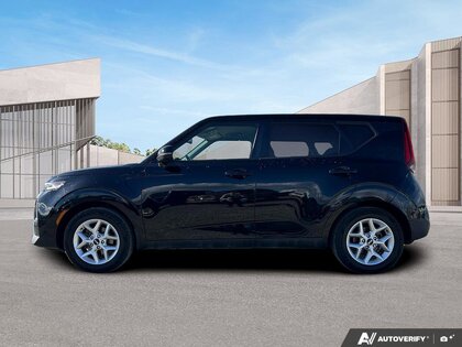 used 2021 Kia Soul car, priced at $15,300