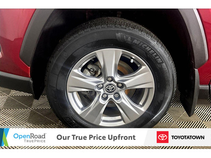 used 2022 Toyota RAV4 Hybrid car, priced at $35,998