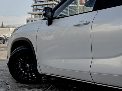 used 2024 Toyota Highlander car, priced at $52,495