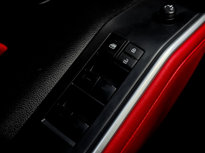 used 2024 Toyota Highlander car, priced at $52,495