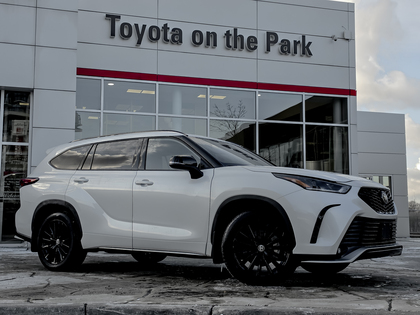 used 2024 Toyota Highlander car, priced at $52,495