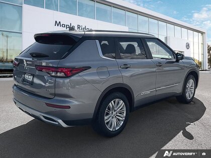 used 2024 Mitsubishi Outlander car, priced at $33,494