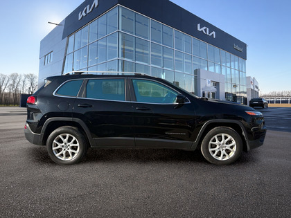 used 2017 Jeep Cherokee car, priced at $14,999