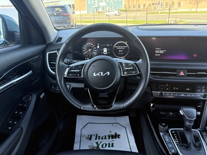 used 2024 Kia Seltos car, priced at $39,950