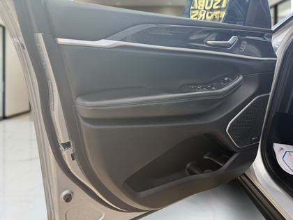 used 2022 Jeep Grand Cherokee car, priced at $39,972