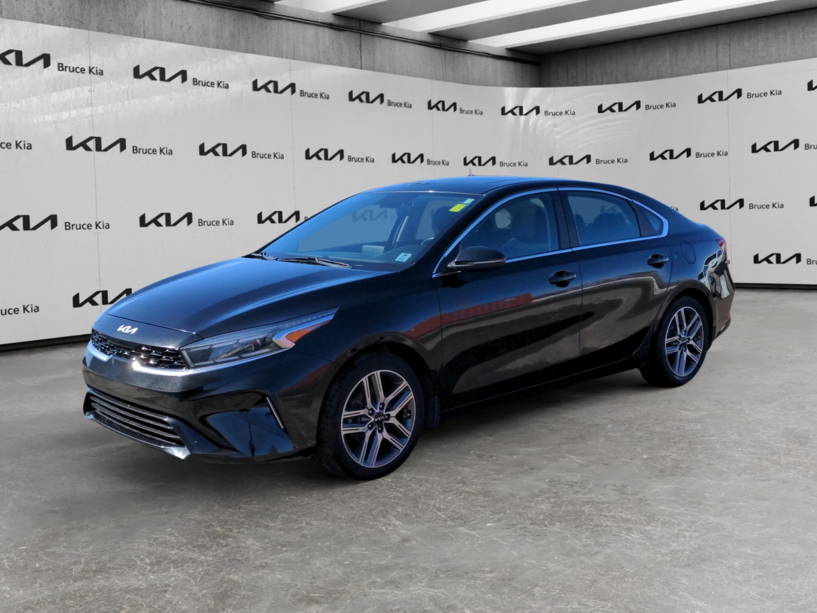 2022 Kia Forte EX+ | LEATHER | SUNROOF