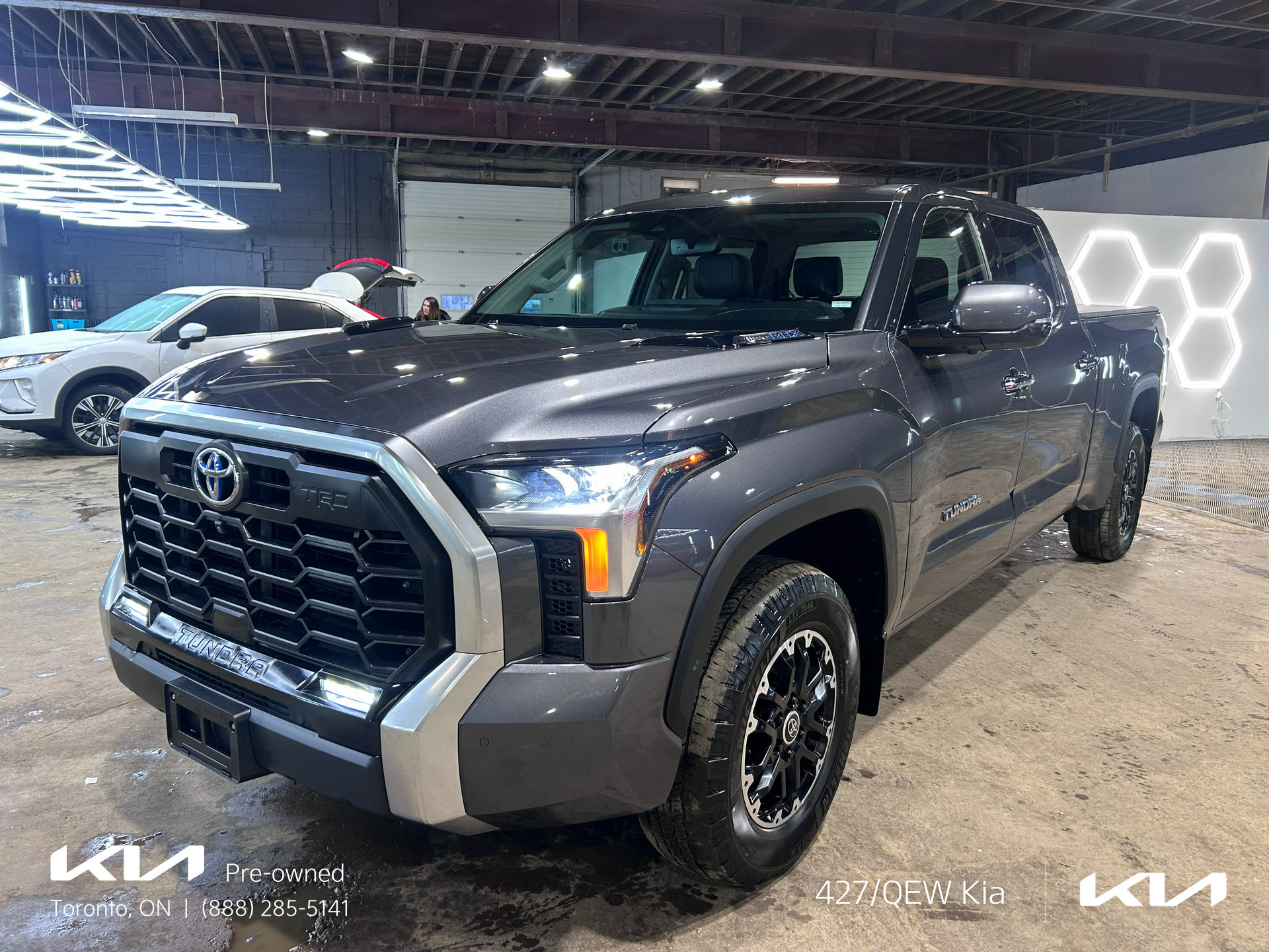 2023 Toyota Tundra Hybrid Limited HV CrewMax Cab LB 4WD