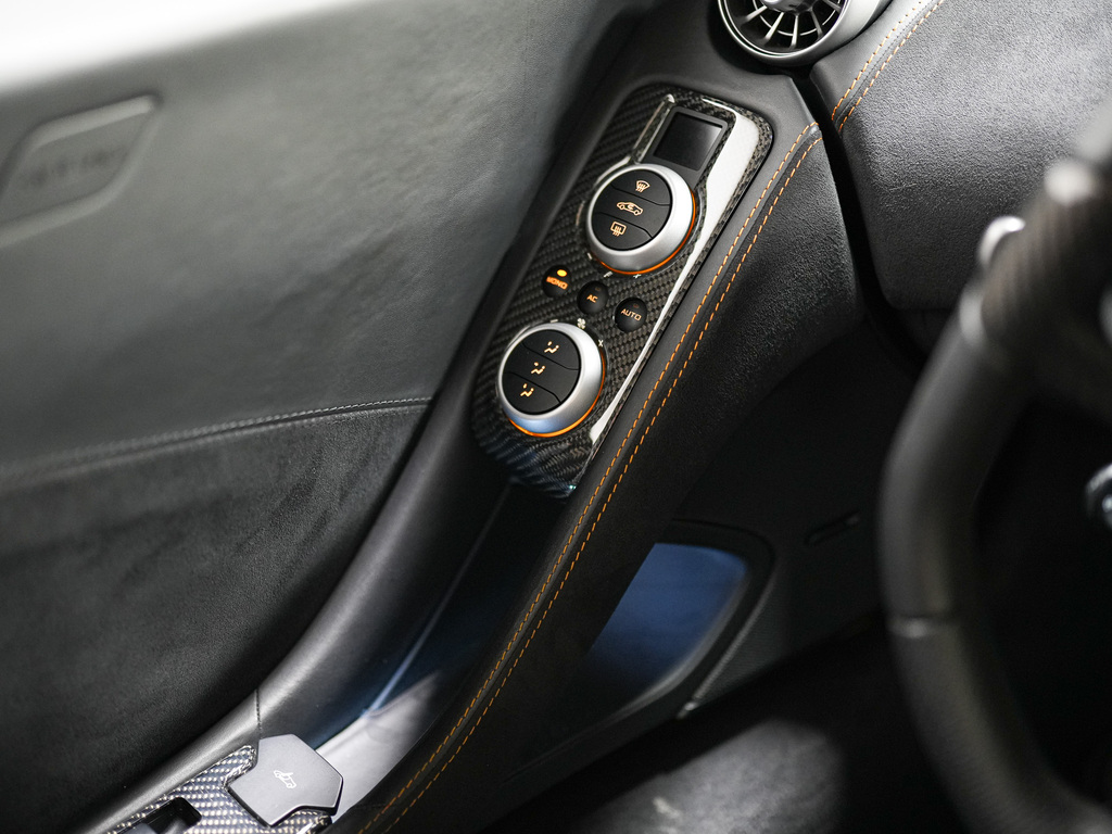 2014 Mclaren MP4-12C SPIDER   CARBON FIBRE   MERIDIAN, 多伦多, 全款车