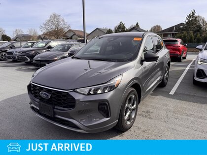 used 2024 Ford Escape car, priced at $29,394