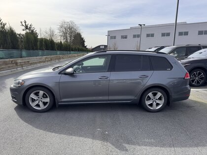 used 2018 Volkswagen Golf SportWagen car, priced at $15,397