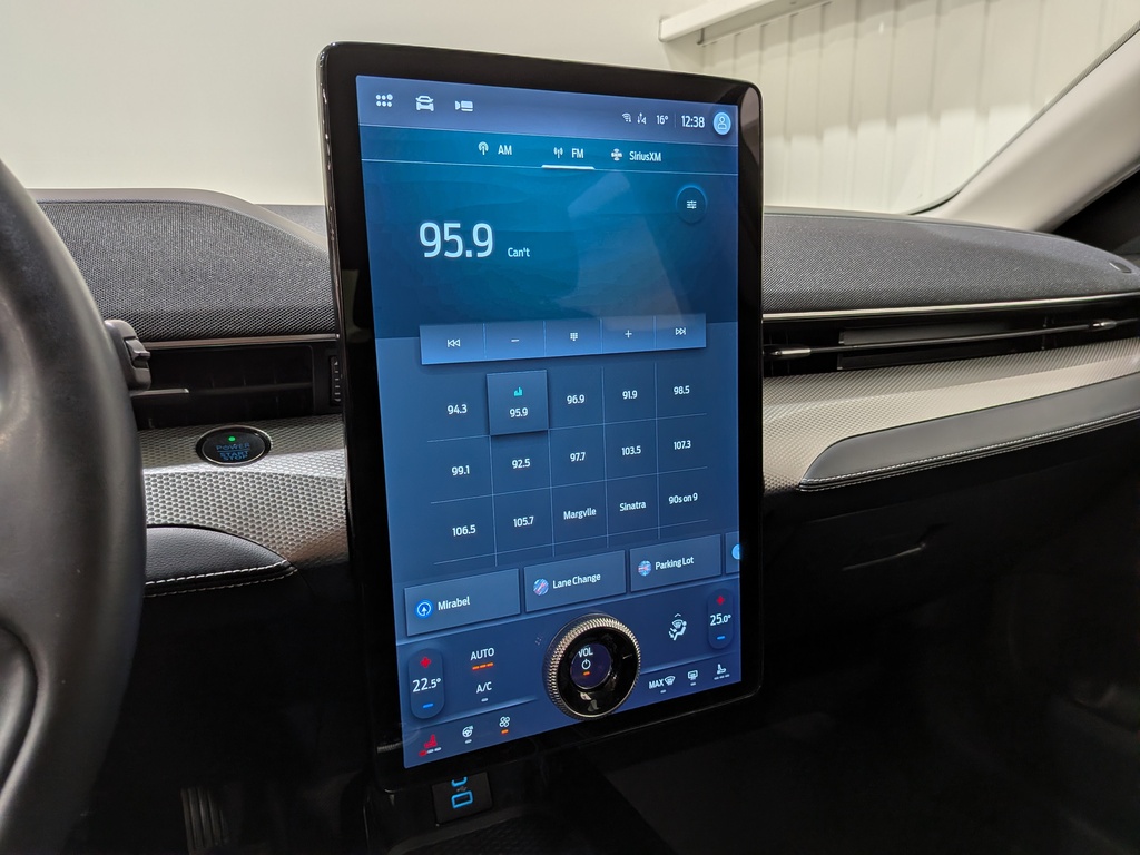 Ford Mustang Mach-E 2021