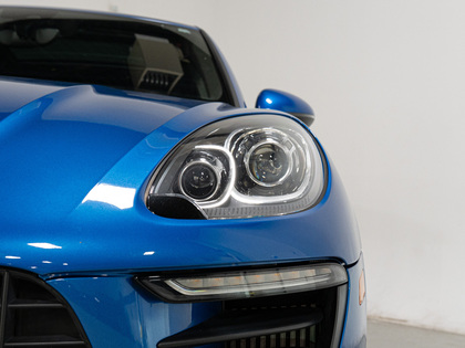 used 2018 Porsche Macan car, priced at $31,900