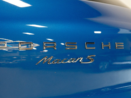 used 2018 Porsche Macan car, priced at $31,900