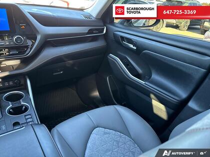 used 2023 Toyota Highlander car, priced at $50,995